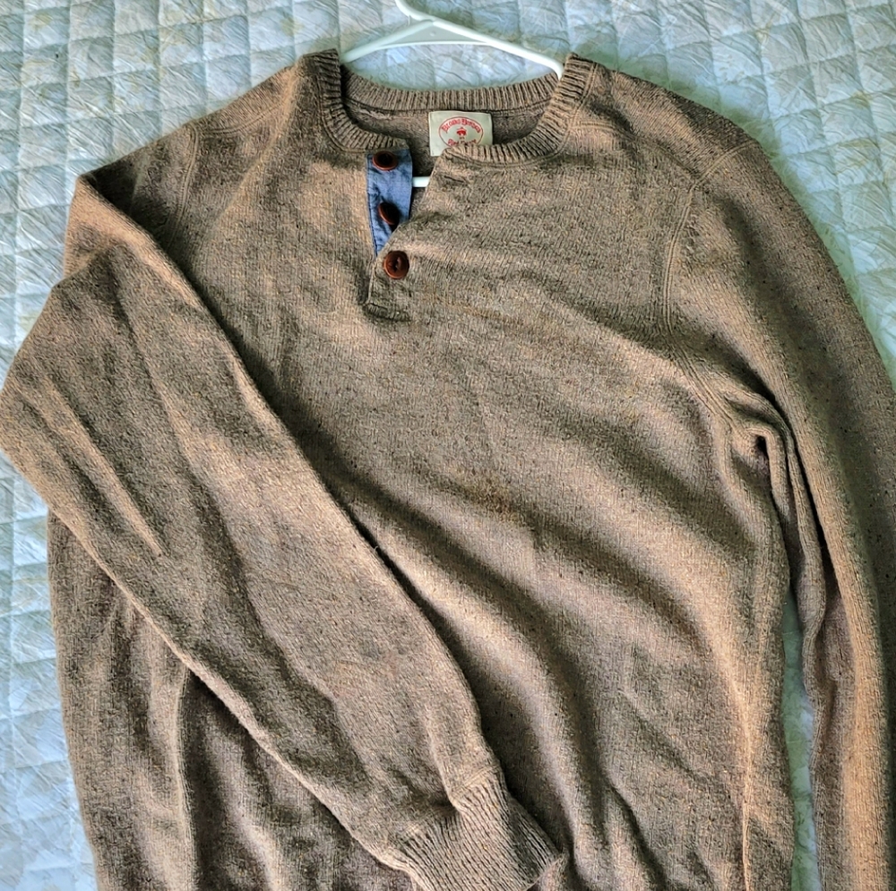 Brooks Brothers Red Fleece Sweater Men's Size M Pullover, Beige